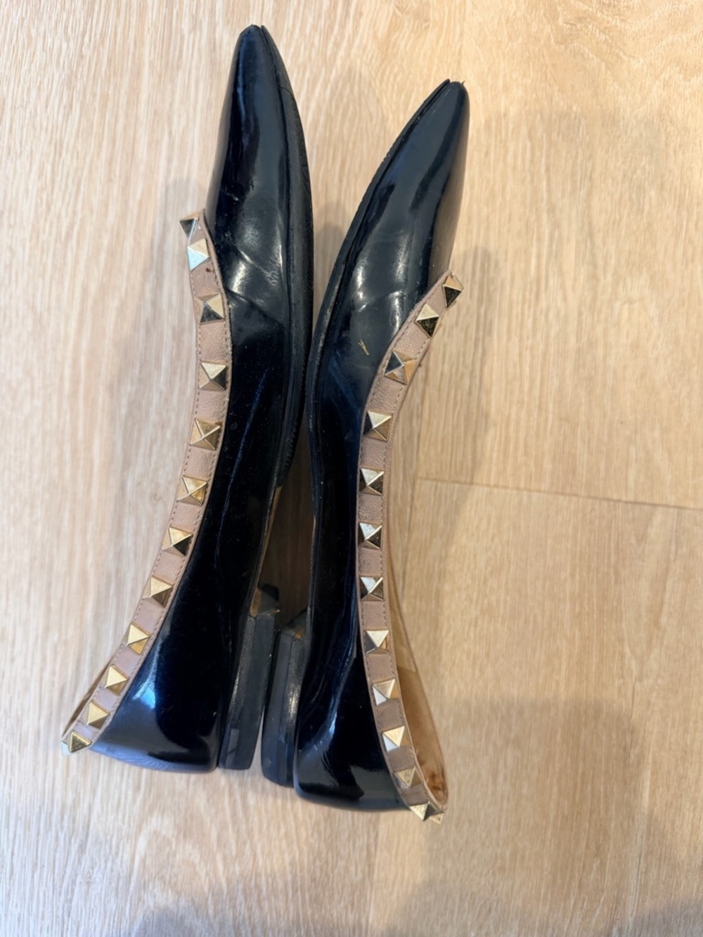 Valentino Black Patent Pointed Toe Rockstud Flats with Nude Trim - Picture 8 of 8